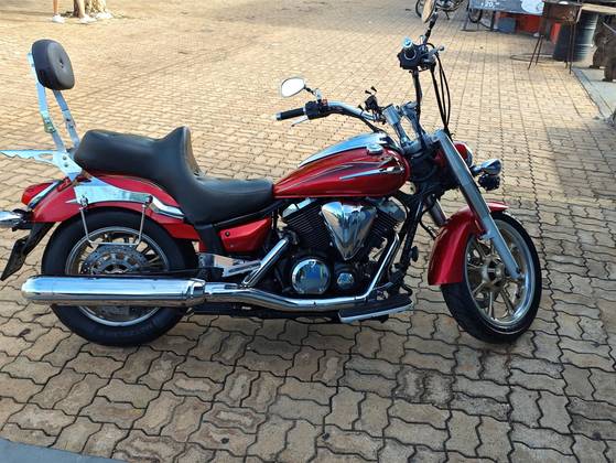 YAMAHA XVS950A MIDNIGHT STAR 